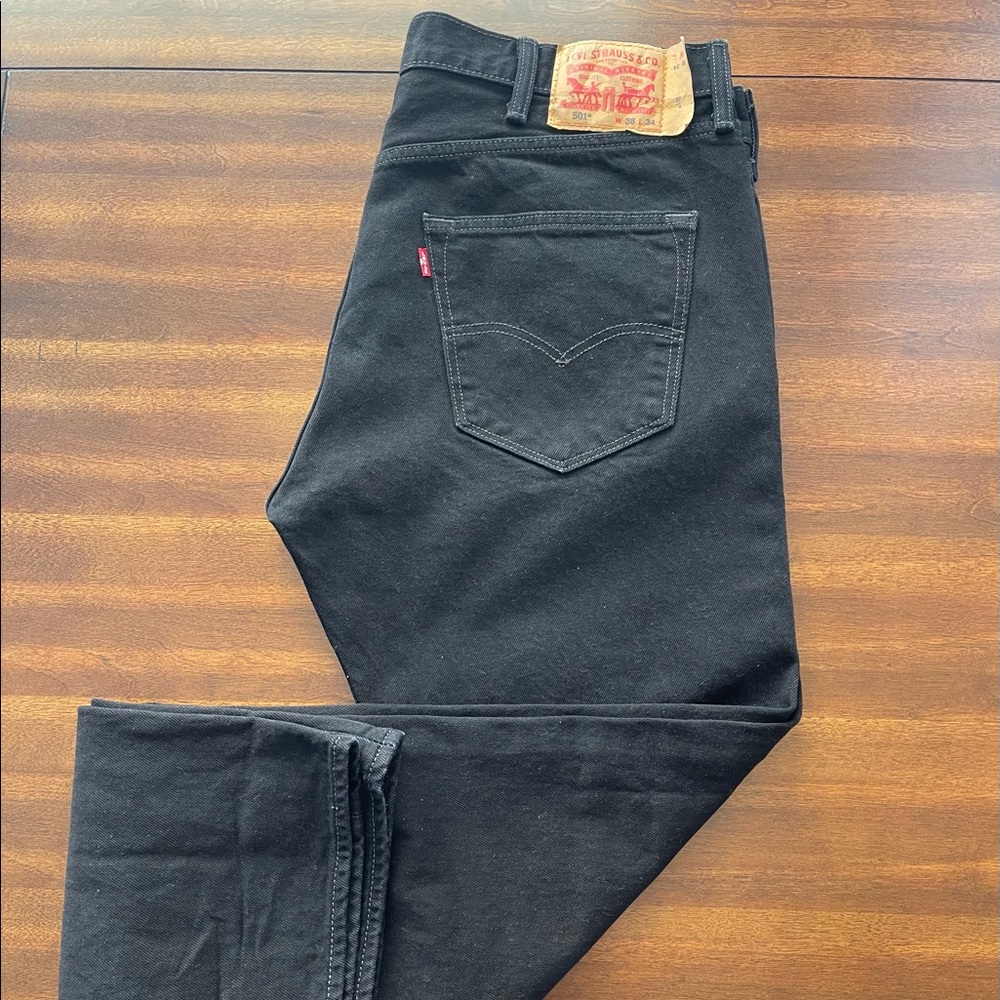 Levis 501  W 38  L 34